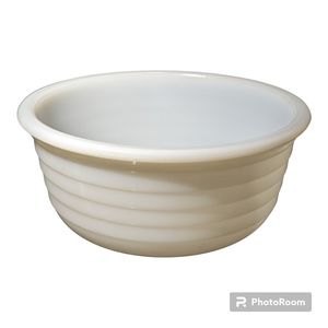 Vintage 1940s White Milk Glass 3Qt Beehive Mixing Mixer Bowl Ribbed 9.25x4.25"